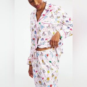 Roller Rabbit Birthday Bonanza Long Sleeve Polo Pajamas🎉